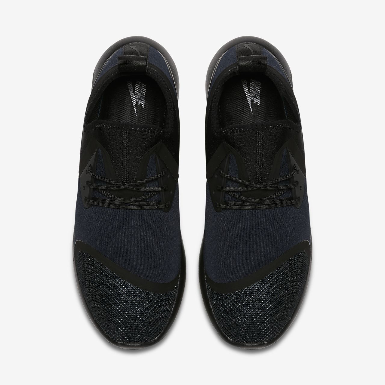 chaussure nike lunarcharge essential